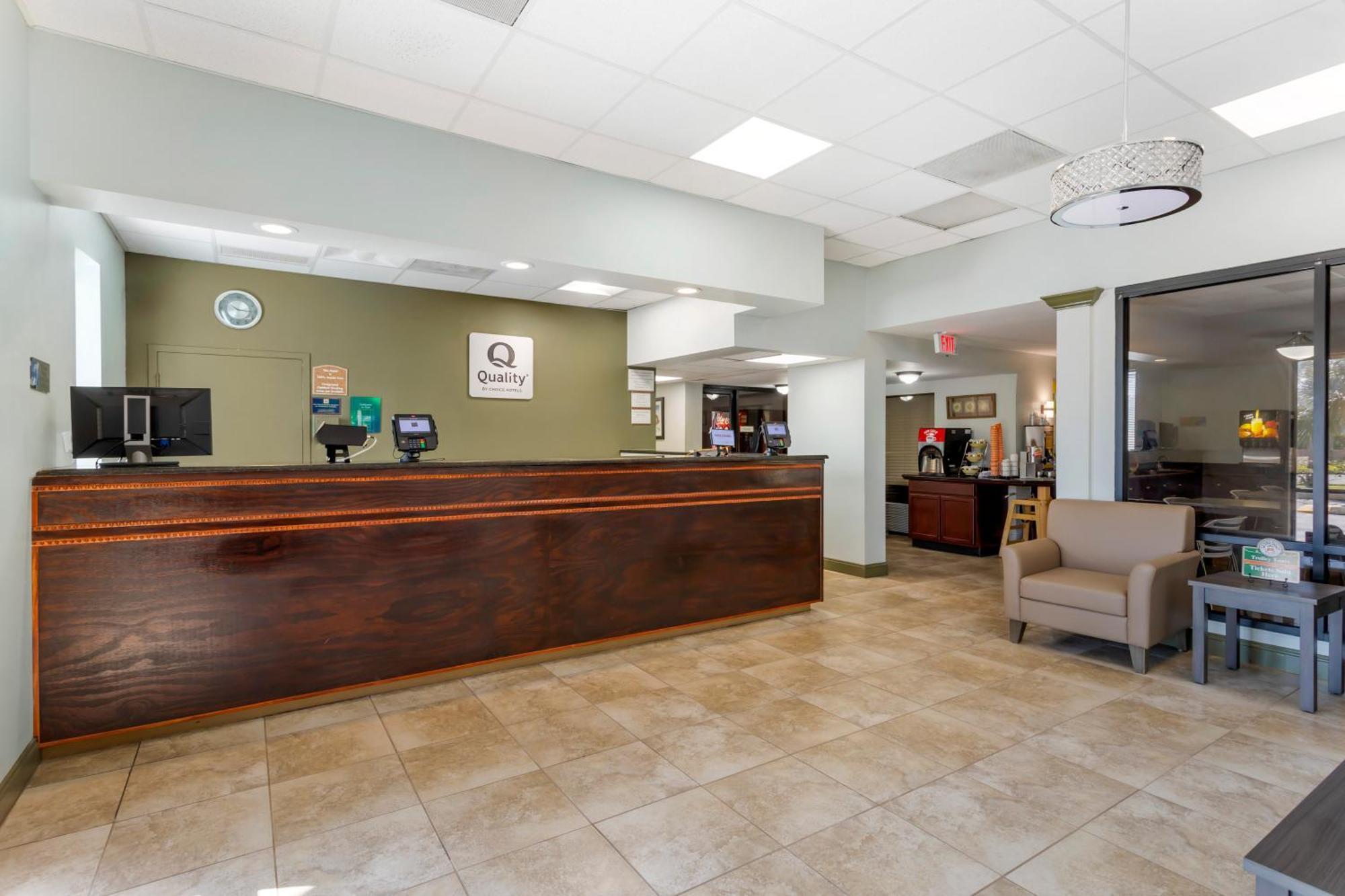 Quality Inn & Suites St Augustine Beach Area St. Augustine Beach エクステリア 写真