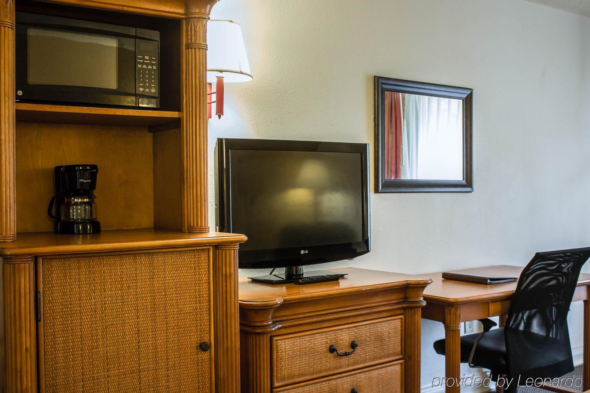 Quality Inn & Suites St Augustine Beach Area St. Augustine Beach エクステリア 写真